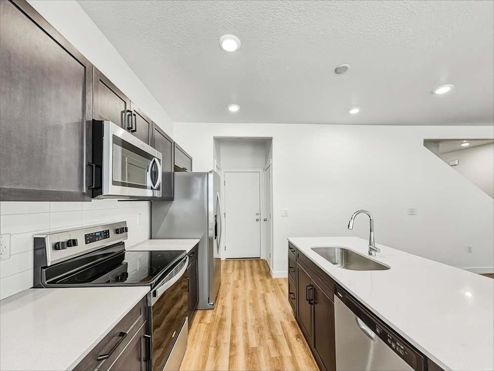 6031 W Lower Brook Ln #NA - Photo 6 of 12
