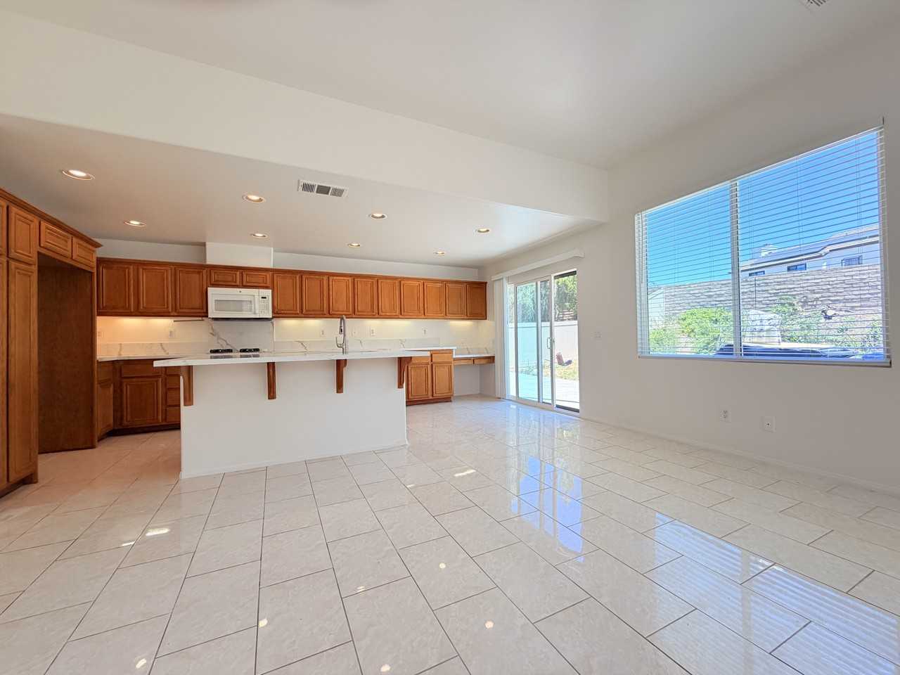28330 Linda Vista St #NA - Photo 5 of 45