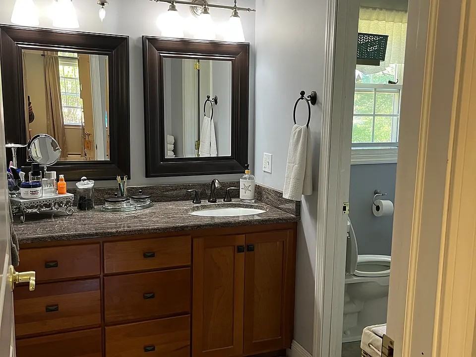 16 Berta Lane - Photo 4 of 10