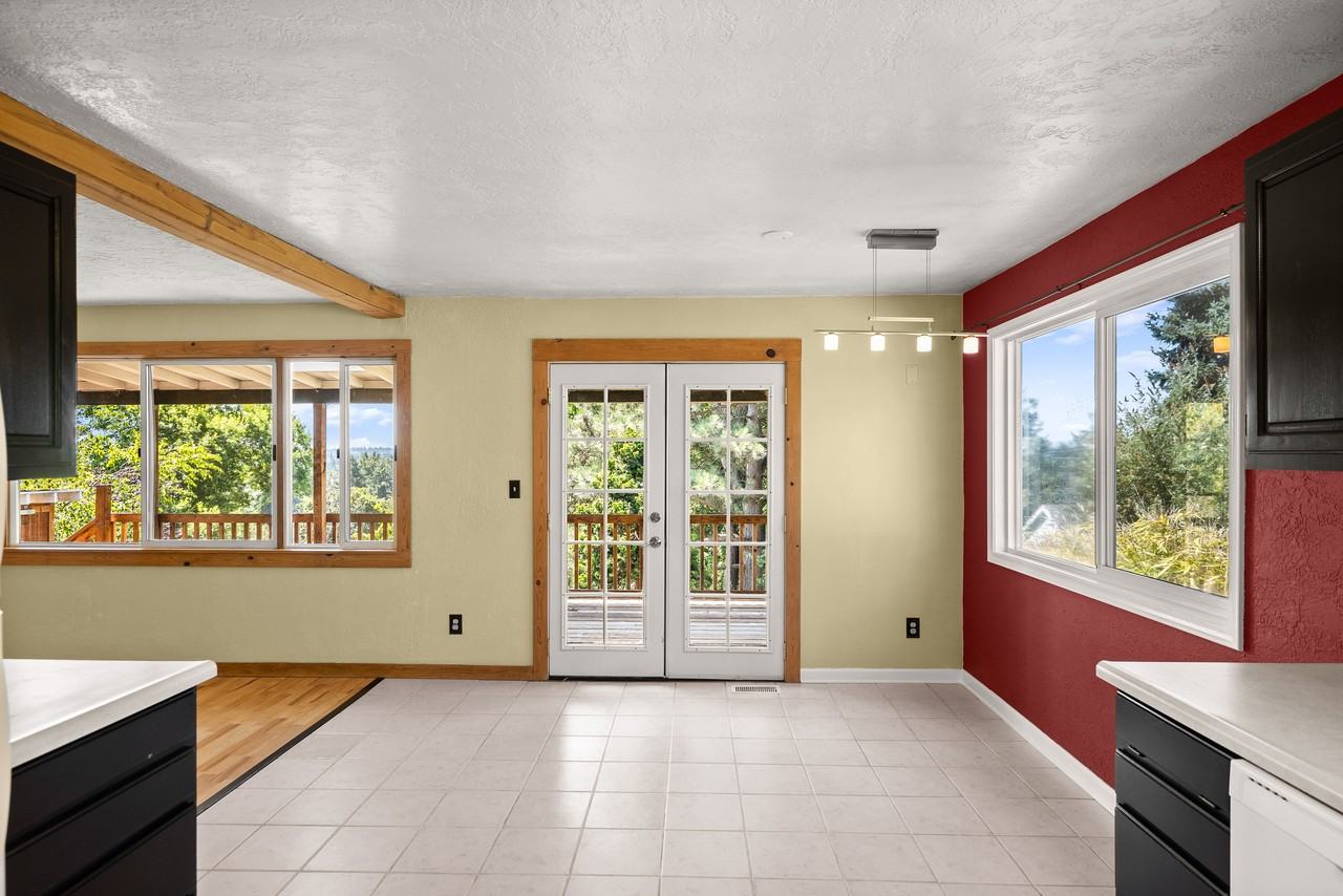 5034 Se Flavel Dr #NA - Photo 5 of 22