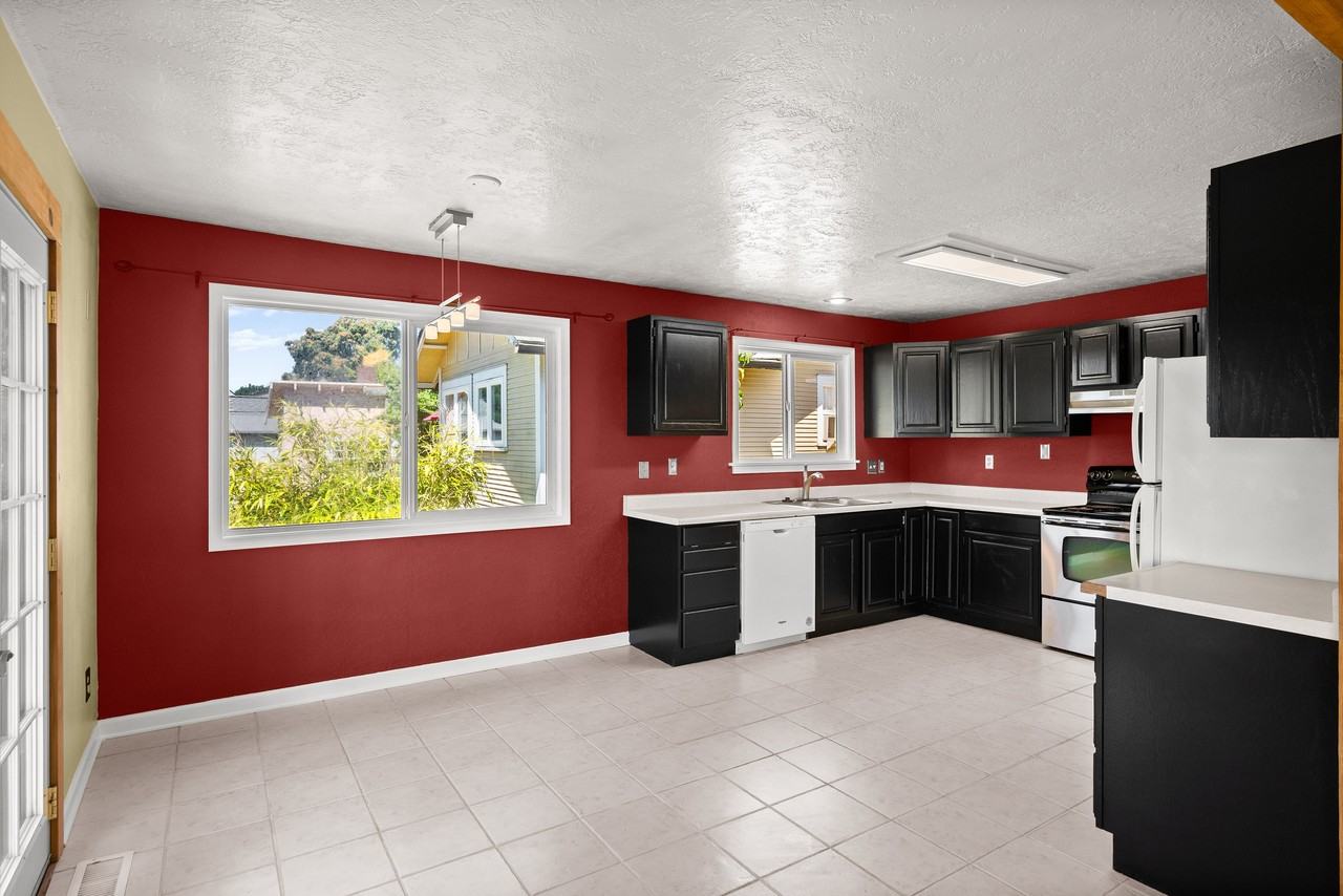 5034 Se Flavel Dr #NA - Photo 6 of 22