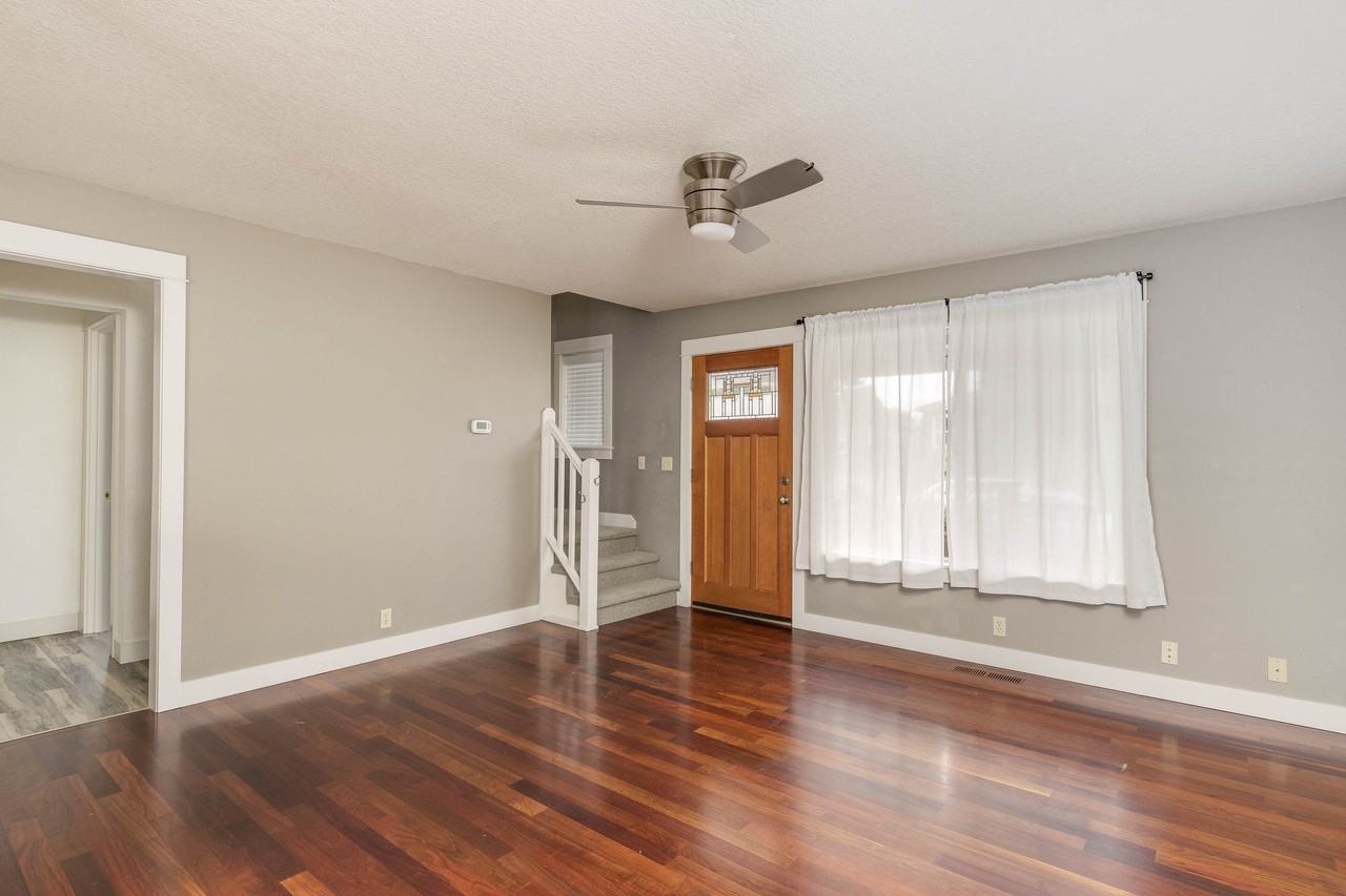 4017 Ne Roselawn St #NA - Photo 3 of 24