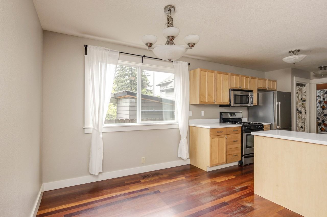 4017 Ne Roselawn St #NA - Photo 5 of 24