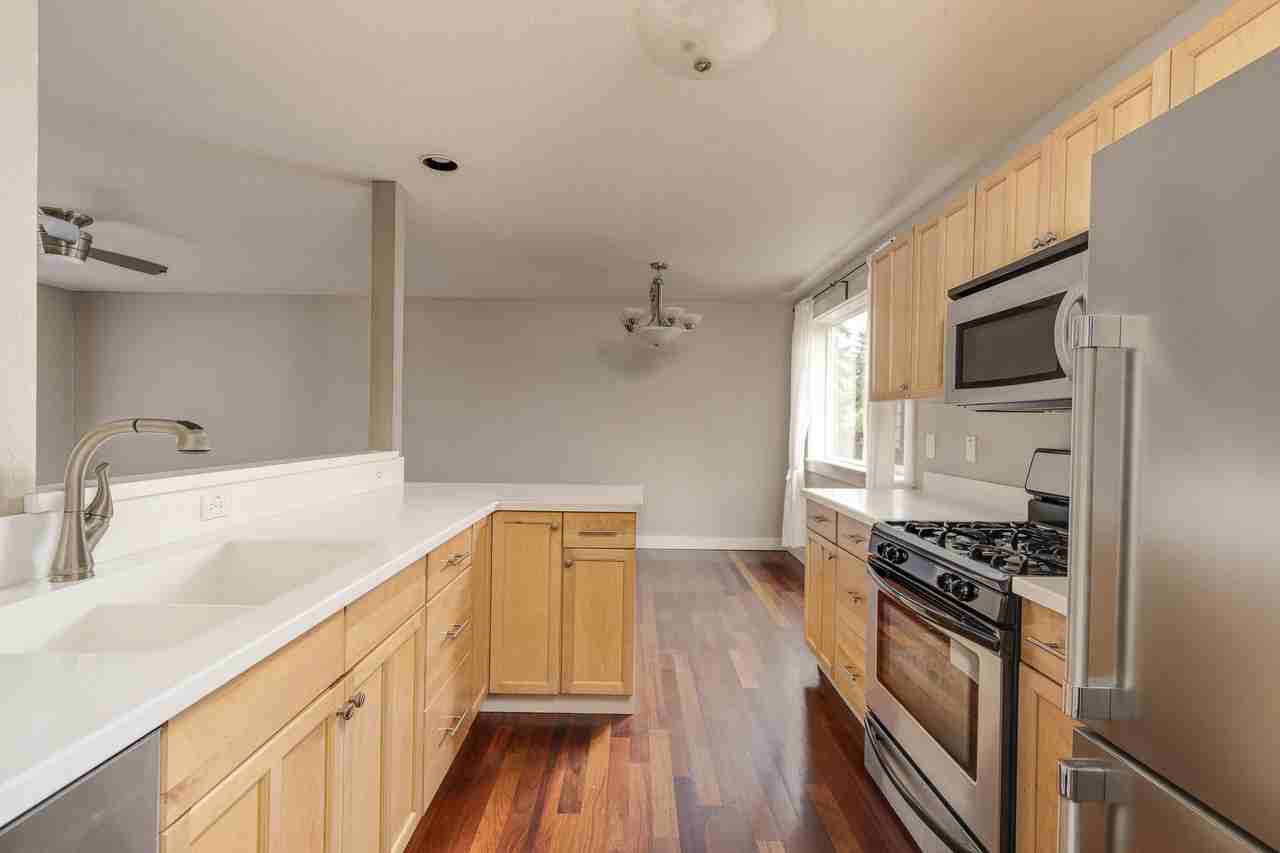 4017 Ne Roselawn St #NA - Photo 6 of 24
