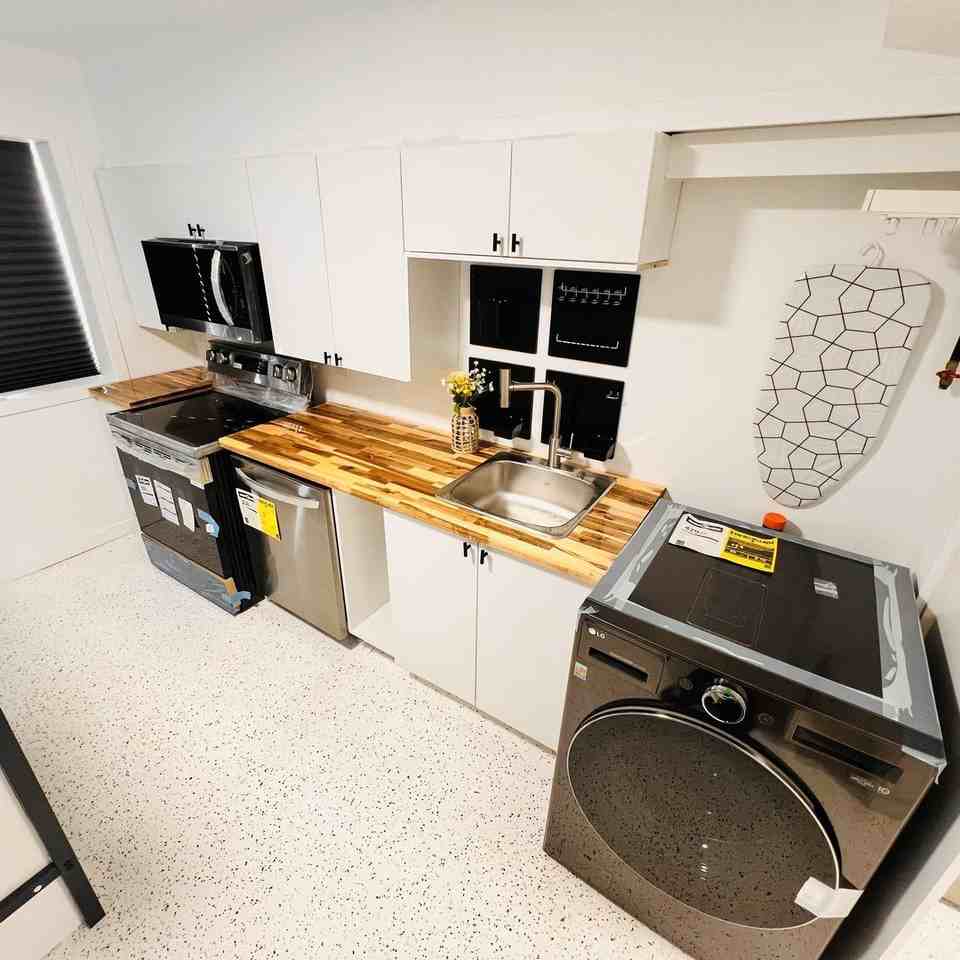 204 Ste-Monique St - Photo 3 of 7