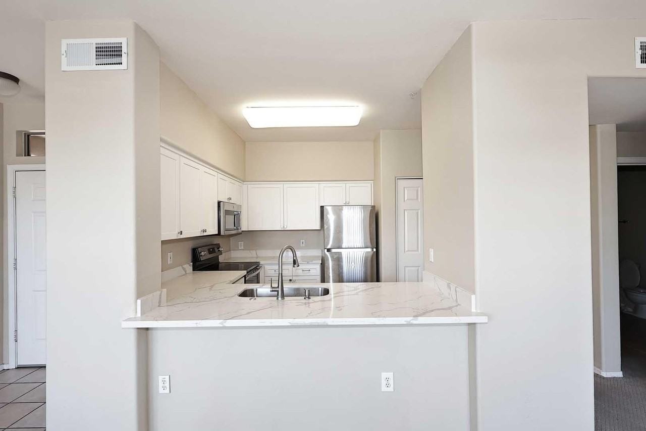 20100 N 78th Pl #2156 - Photo 2 of 26
