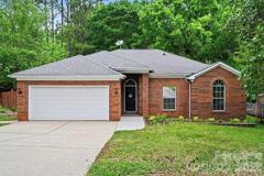 13505 Gatestone Ln - Photo 1 of 1