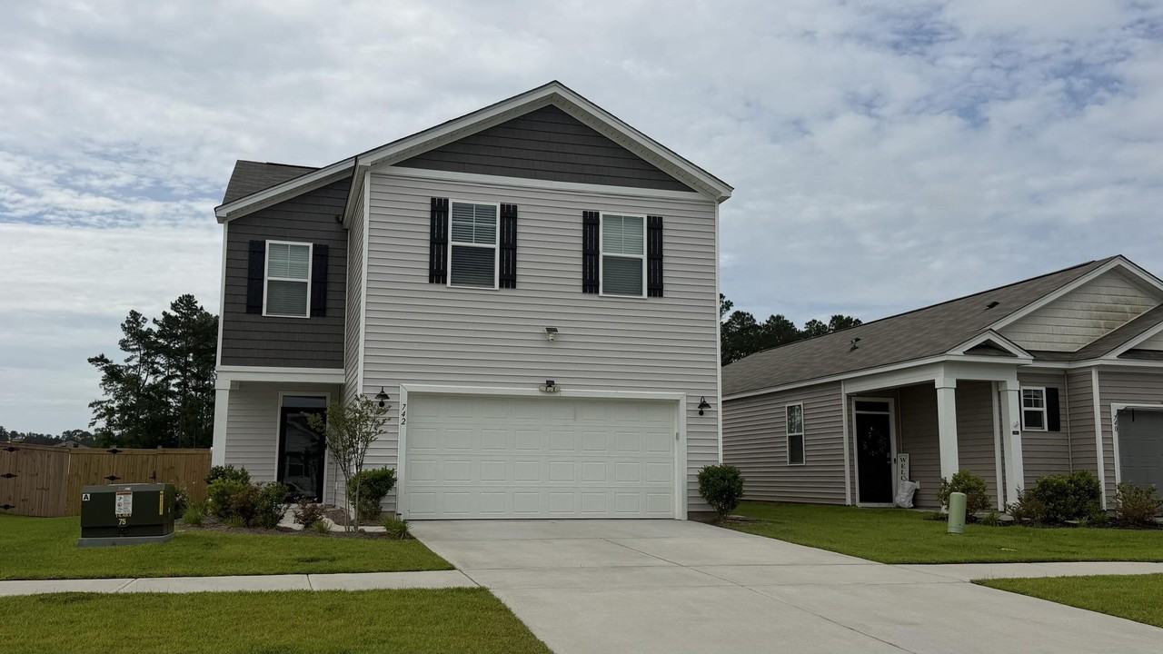 742 Ladywood Dr - Photo 2 of 26