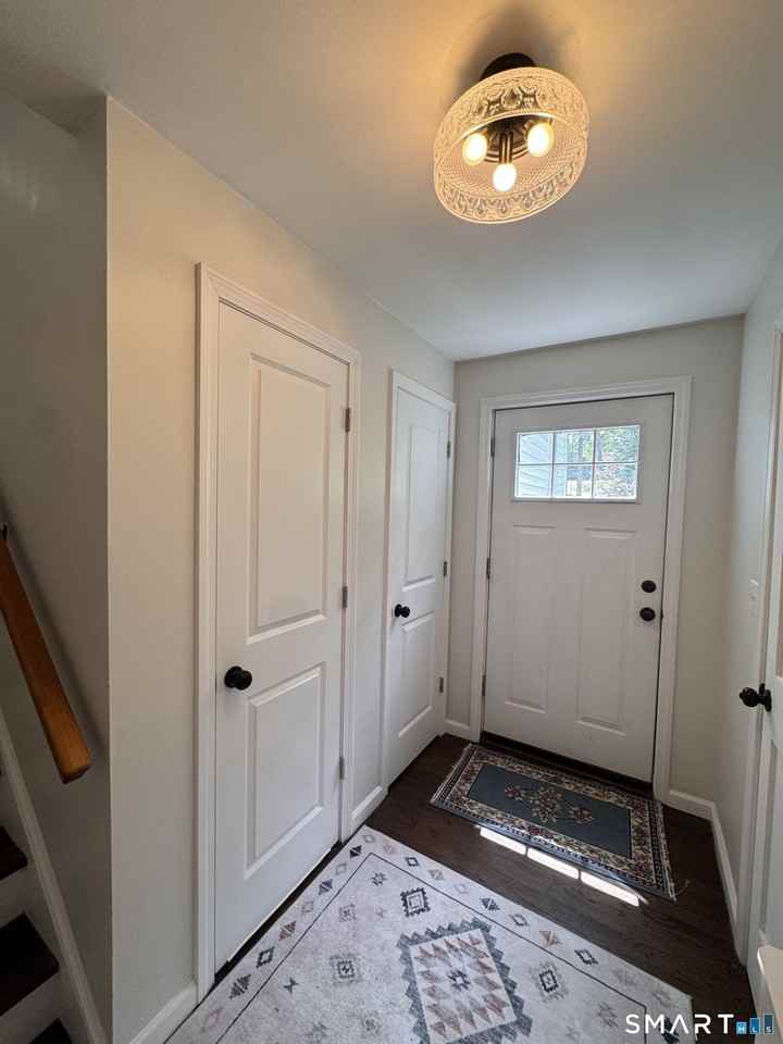 19 Whitney St - Photo 3 of 21