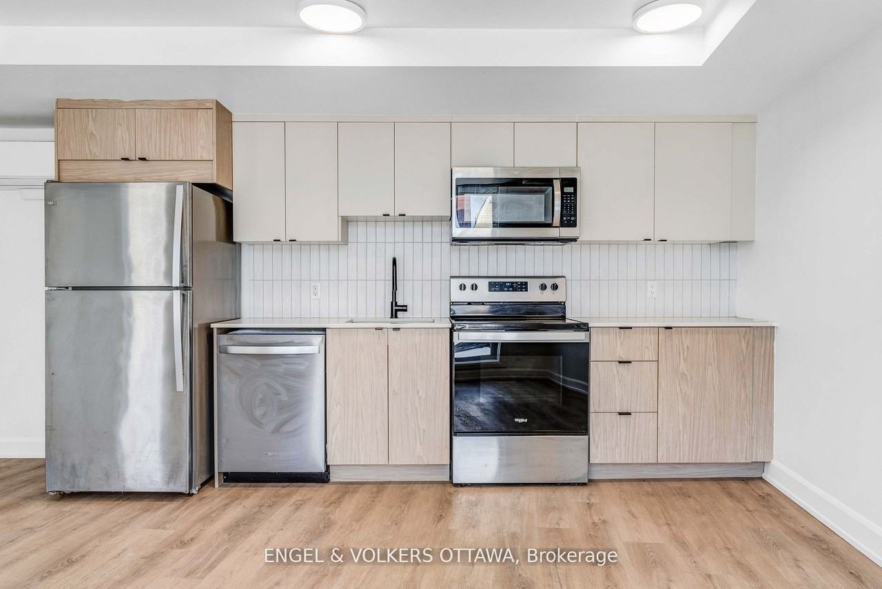 156 Fifth Avenue 3 - Photo 4 of 11