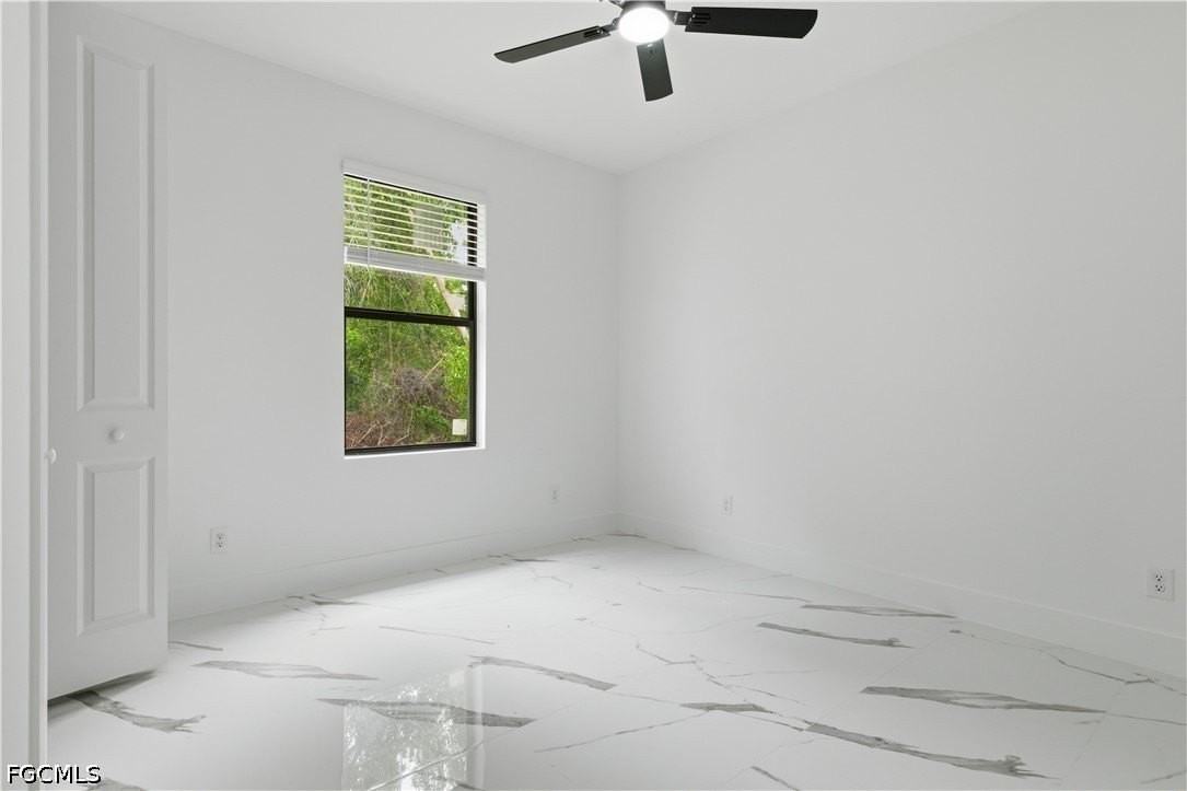 4787 Golfview Blvd - Photo 7 of 13