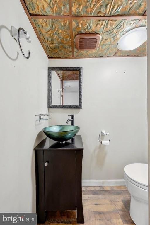 1640 S 13th St - Photo 6 of 15