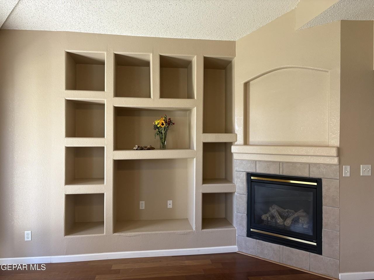 12421 Paseo De Arco Ct - Photo 5 of 26