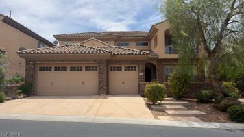 featured image of 2321 Martinique Ave