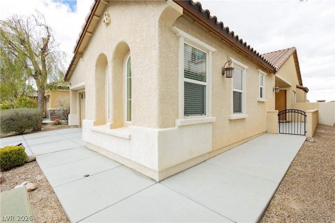 11220 Robin Park Ave - Photo 5 of 36
