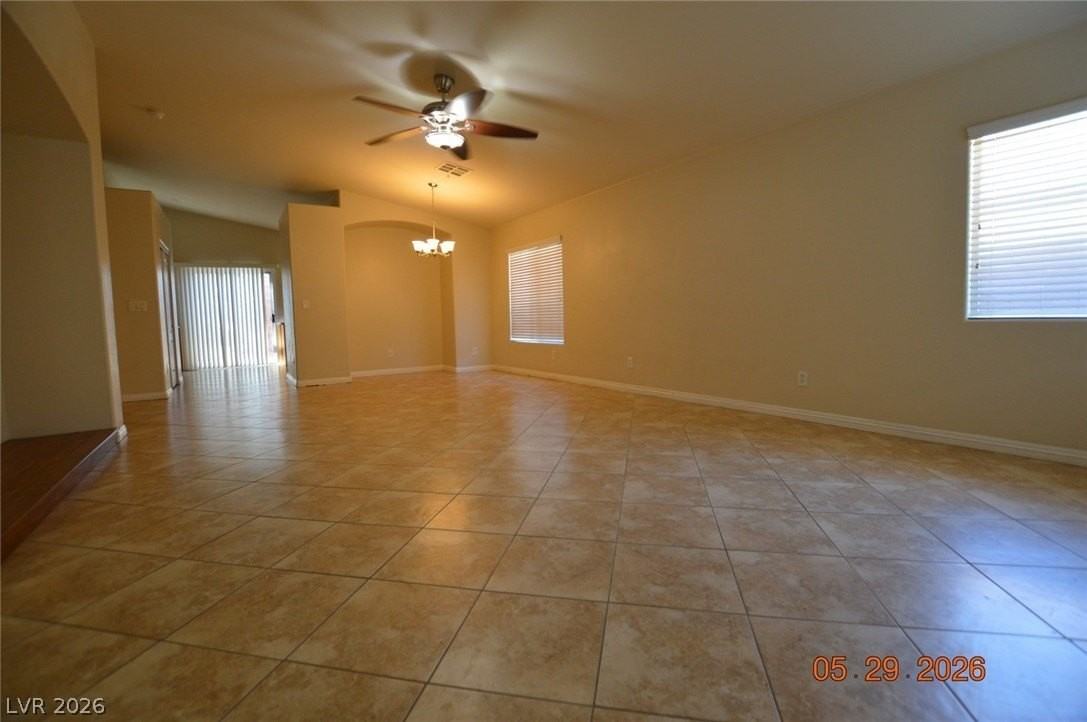 8398 Hollywood Hills Ave - Photo 4 of 20