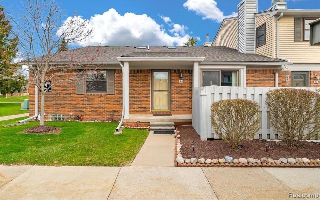 1921 Vine Way Dr #35