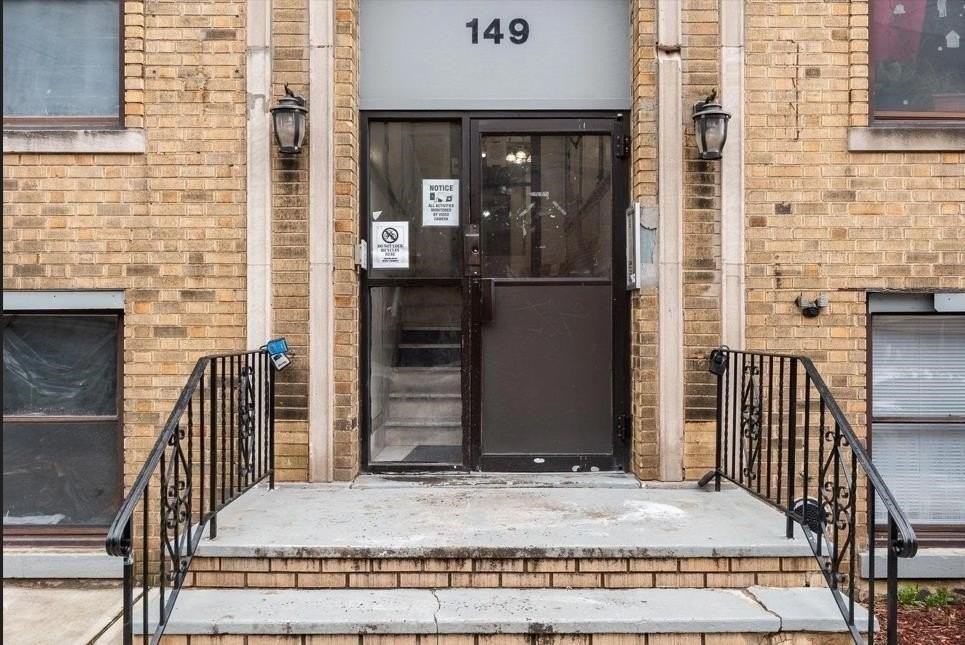 149 Zabriskie St #45 - Photo 2 of 11