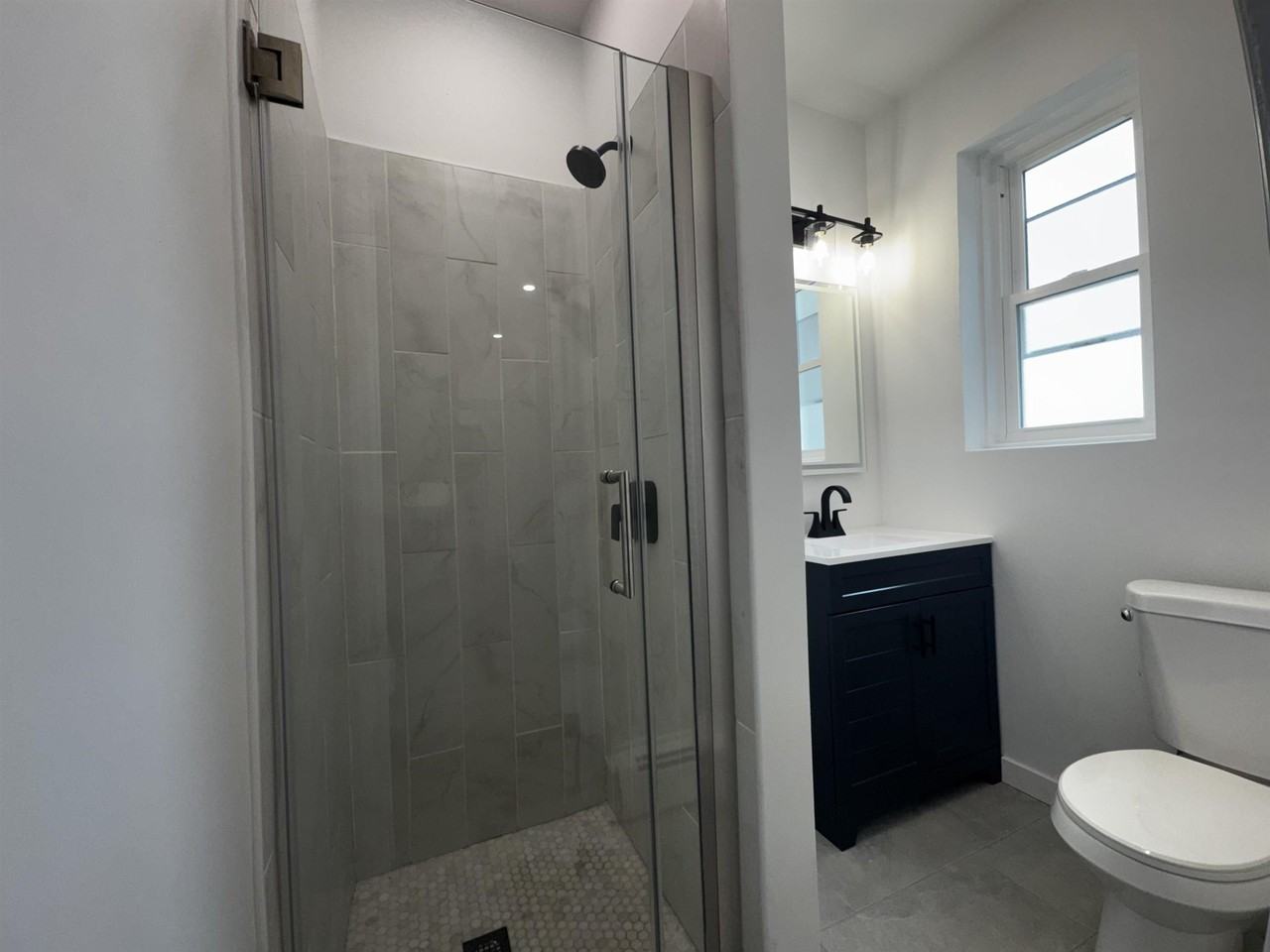 149 Zabriskie St #45 - Photo 5 of 11