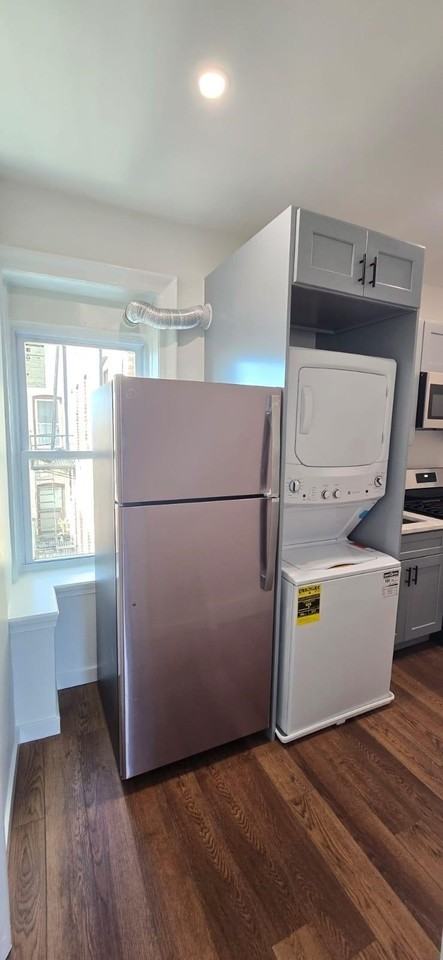 149 Zabriskie St #45 - Photo 7 of 11