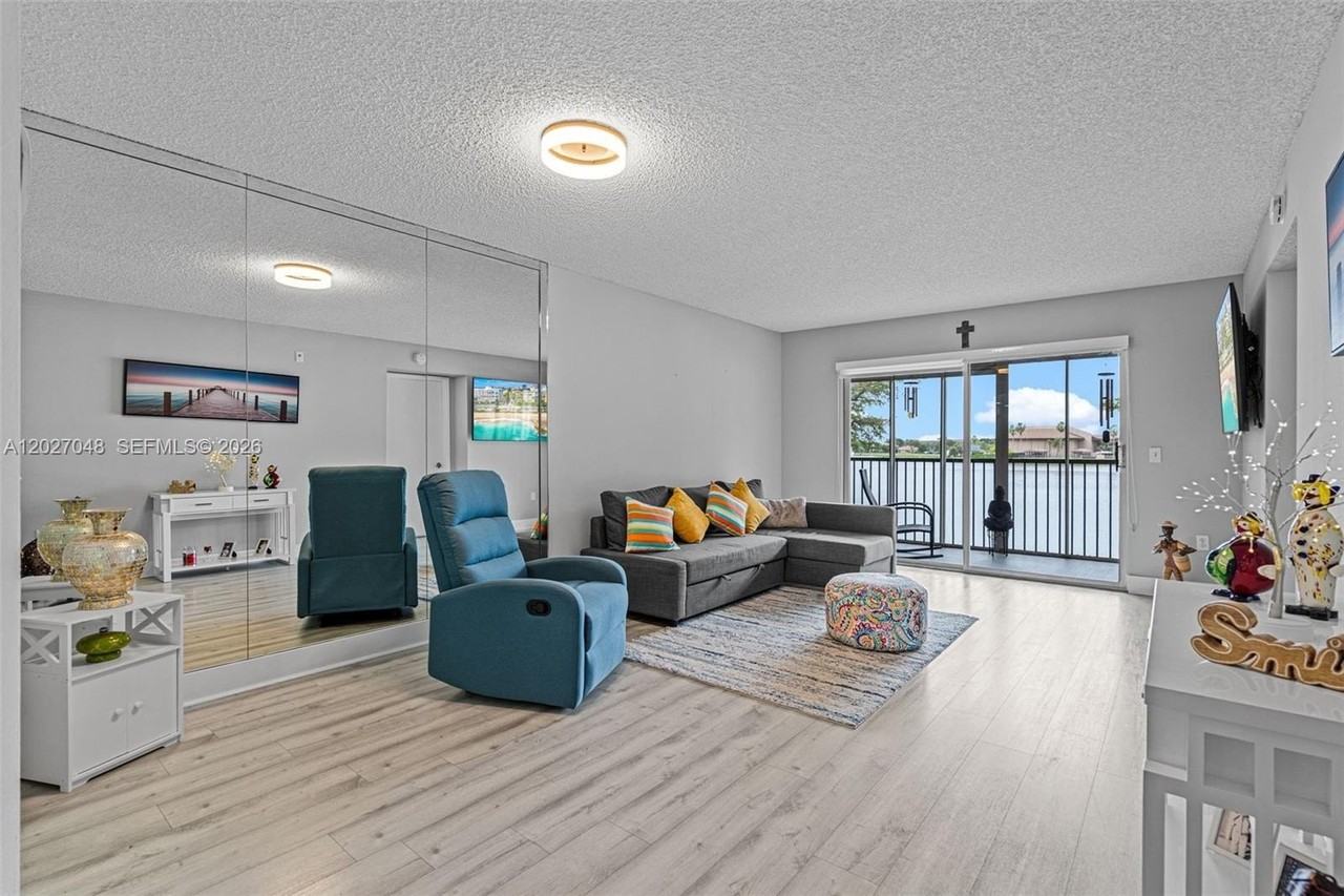 13355 Sw 16th Ct #211E - Photo 4 of 35