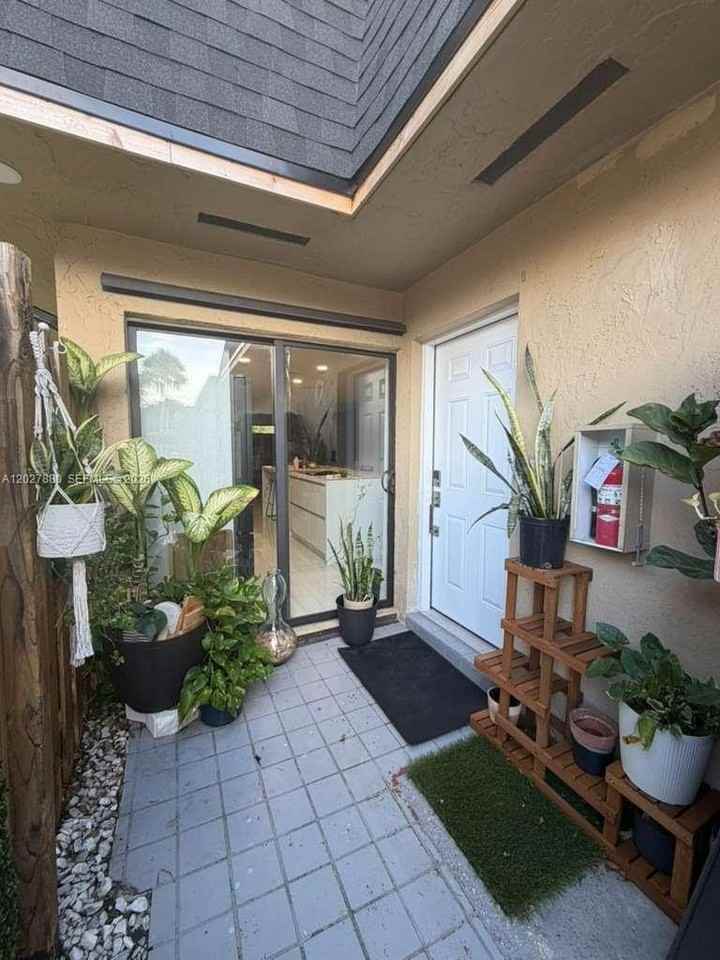 14233 Sw 94th Circle Ln #101-13 - Photo 3 of 9