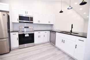 2315 Sw 22nd Ave #2020 - Photo 1 of 1