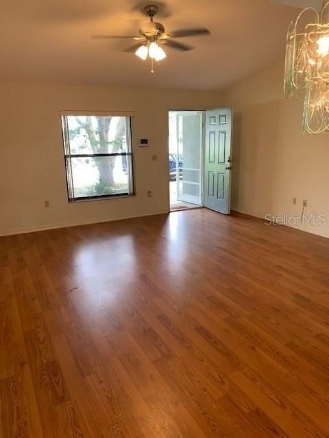 1115 Dosseywood Ln - Photo 3 of 9