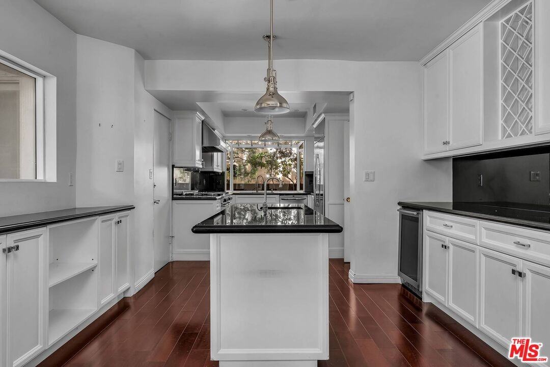 325 El Camino Dr - Photo 4 of 8