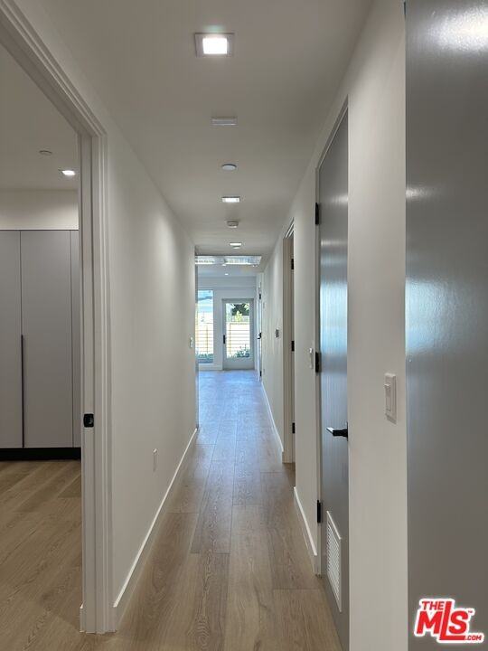 9842 Vidor Dr #101 - Photo 3 of 8