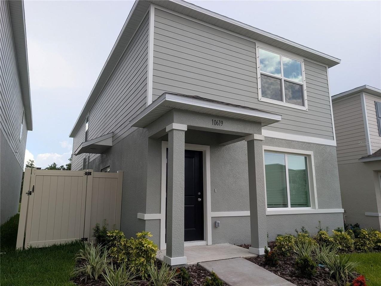 10619 Sage Canyon Dr - Photo 2 of 24