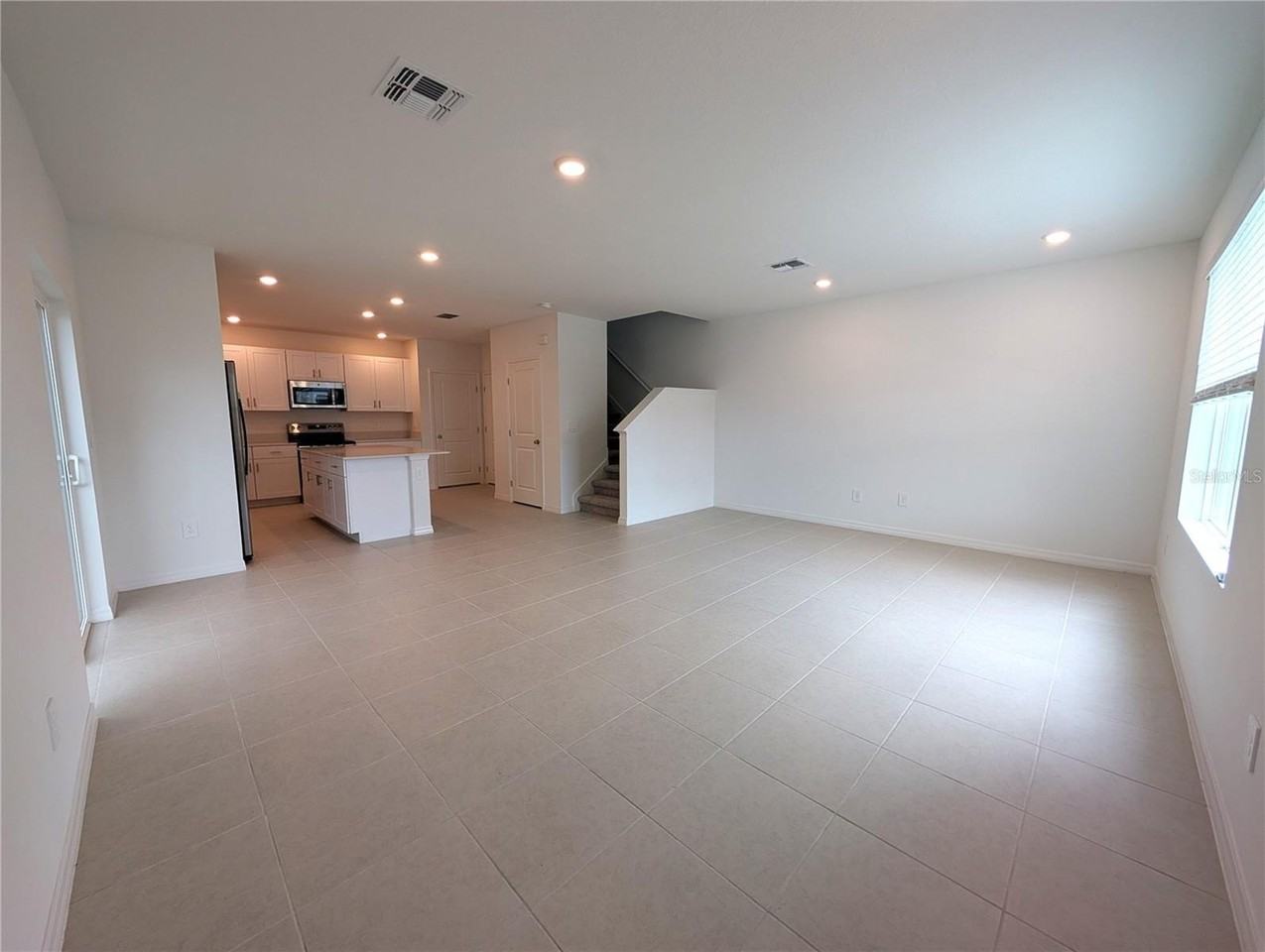 10619 Sage Canyon Dr - Photo 4 of 24