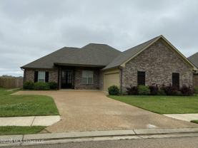 173 Clearview Dr W - Photo 1 of 1
