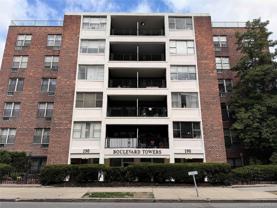 190 1st St #1J - Photo 1 of 1
