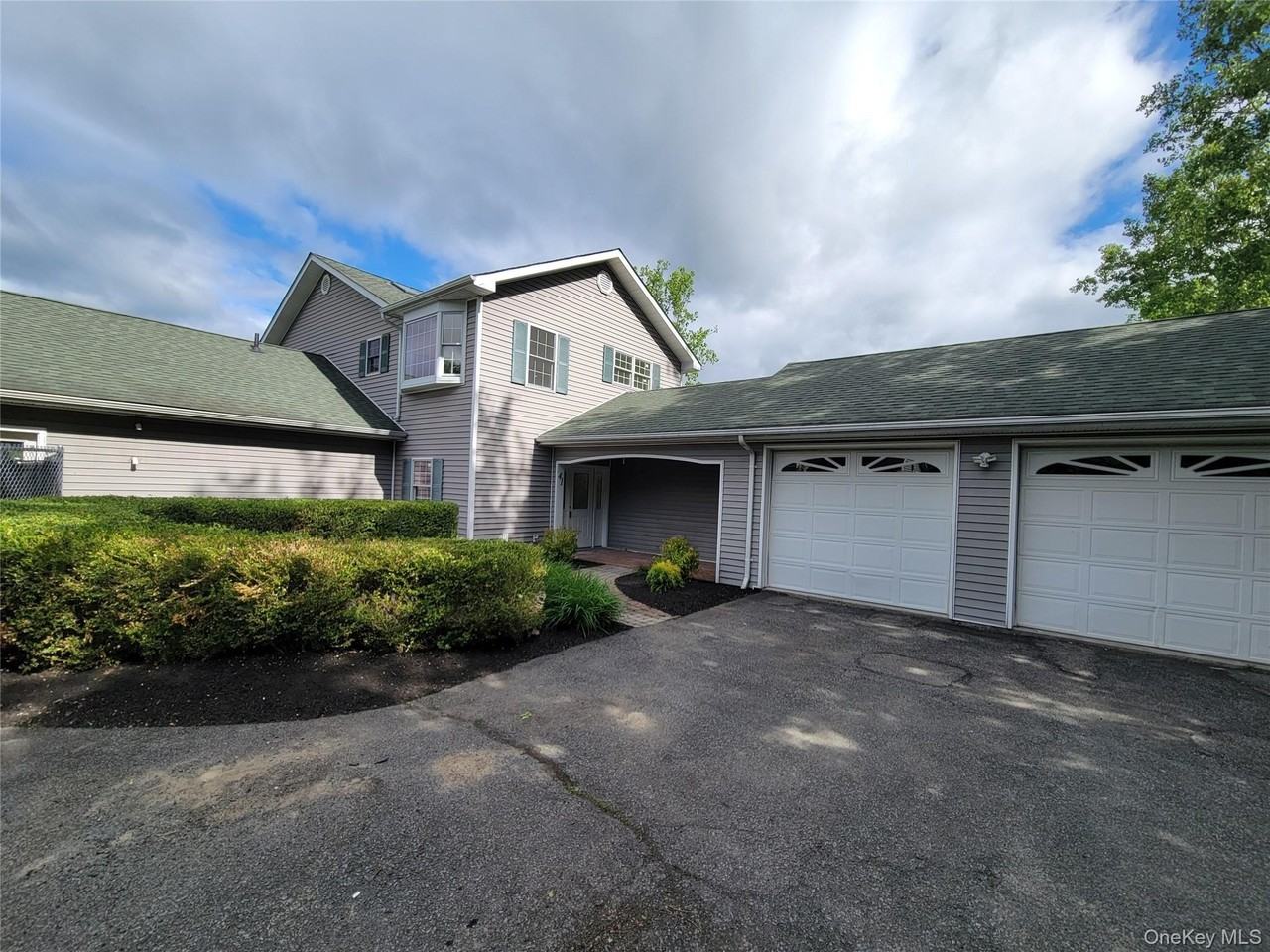 41 Old Route 208