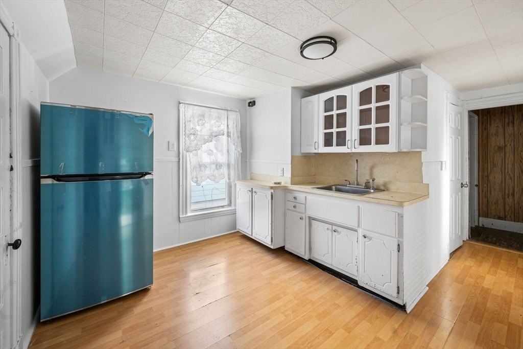 14 Porter St #3 - Photo 2 of 10