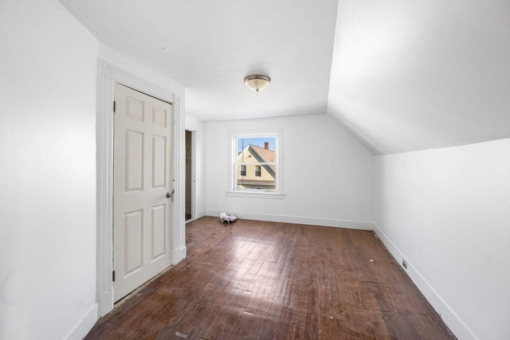 14 Porter St #3 - Photo 5 of 10