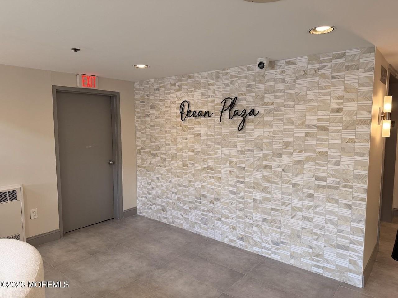 525 Ocean Blvd #405 - Photo 3 of 18