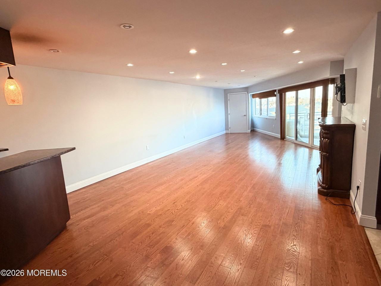 525 Ocean Blvd #405 - Photo 5 of 18