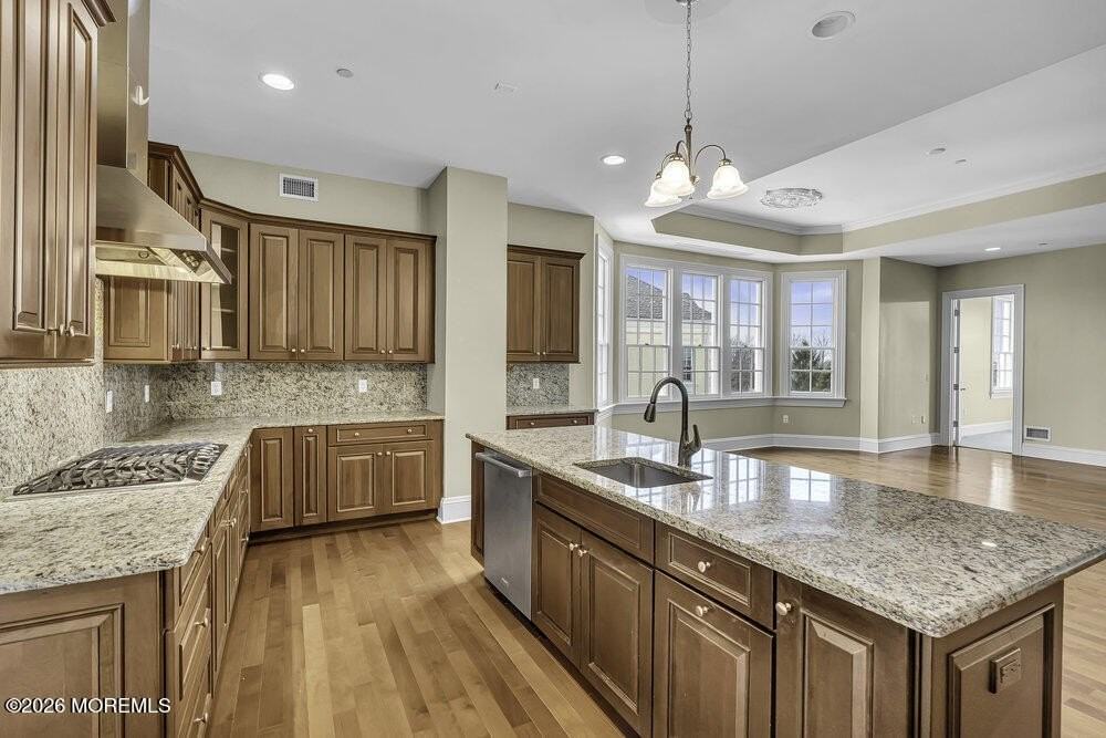 1021 Oval Rd #1021 - Photo 7 of 20