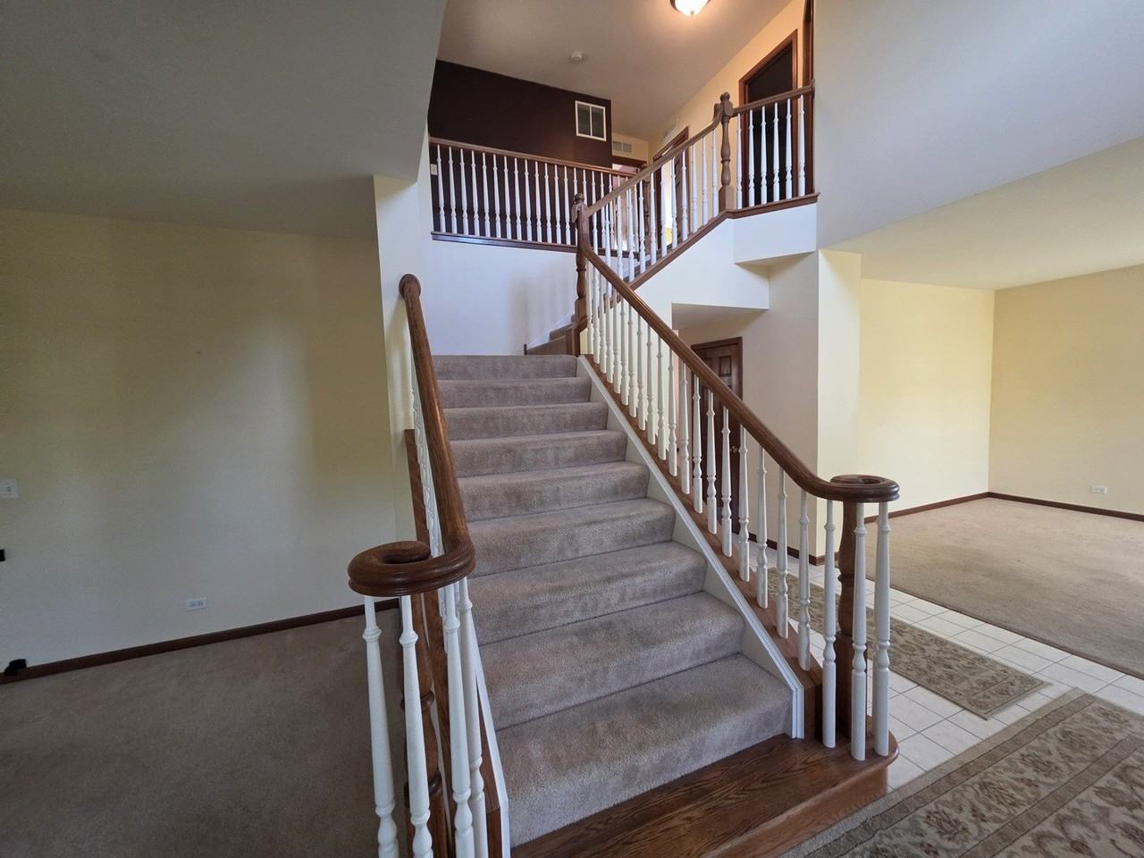2350 Fishhook Way - Photo 3 of 25