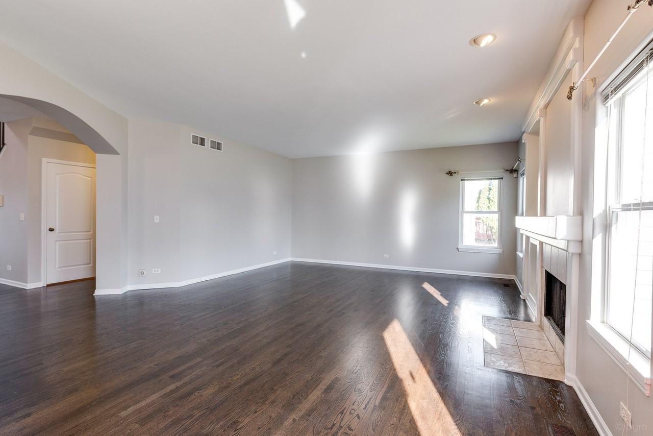 954 Campbell Dr - Photo 6 of 31