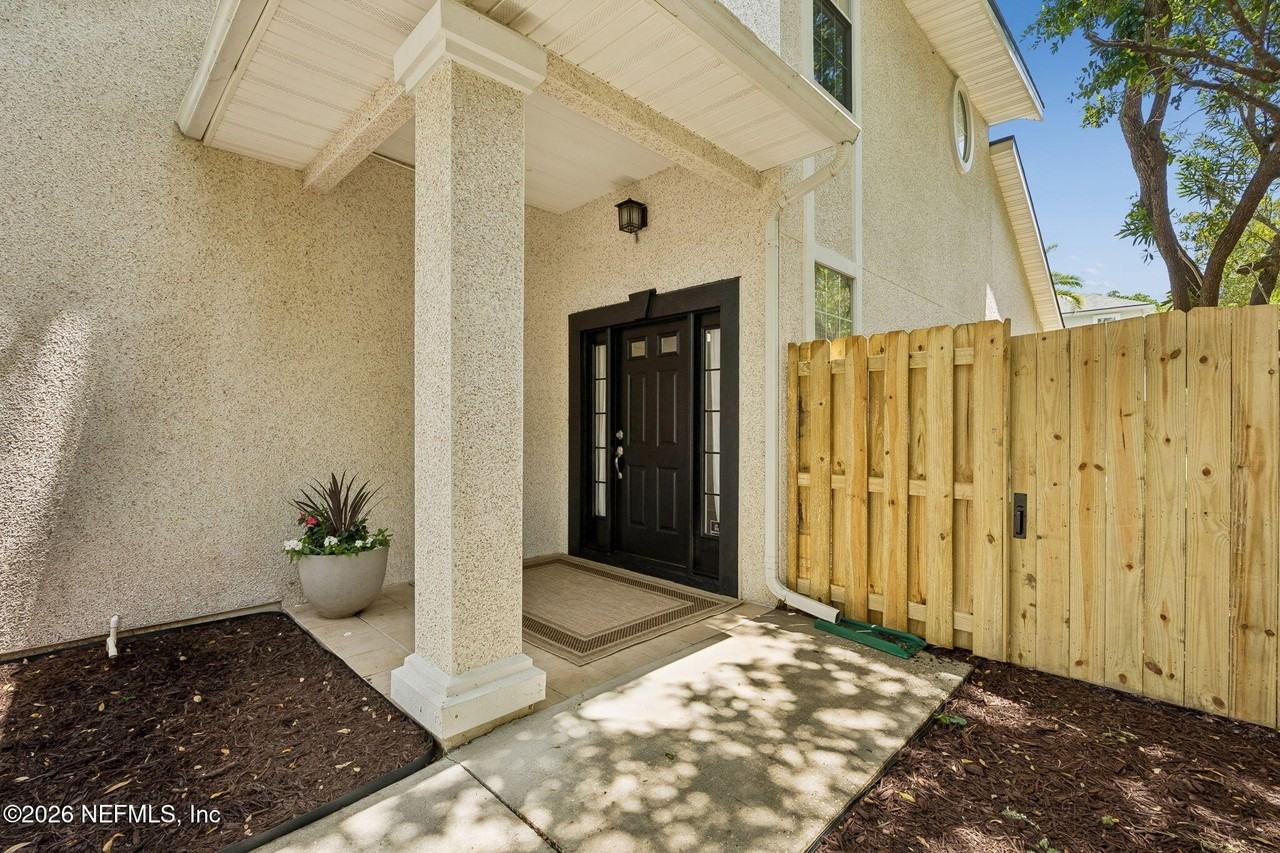 3987 America Ave - Photo 5 of 42