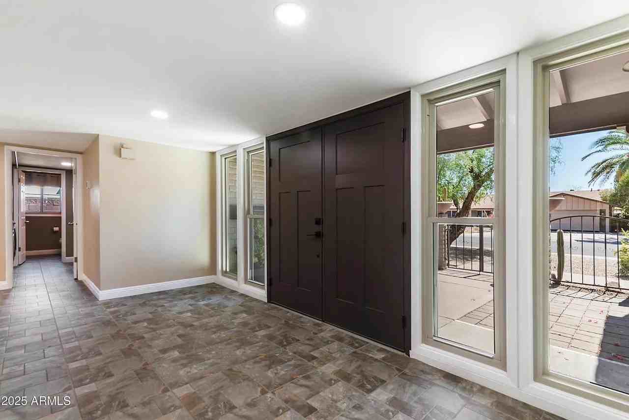 S Elm St - Photo 6 of 15