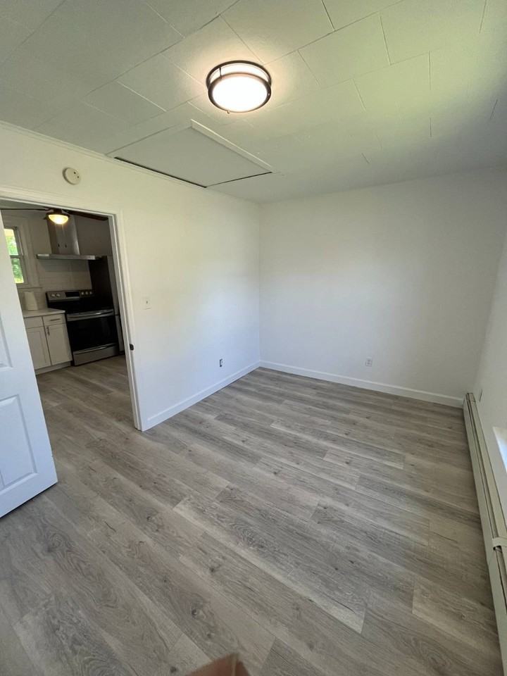82 Cranberry Dr - Photo 6 of 13