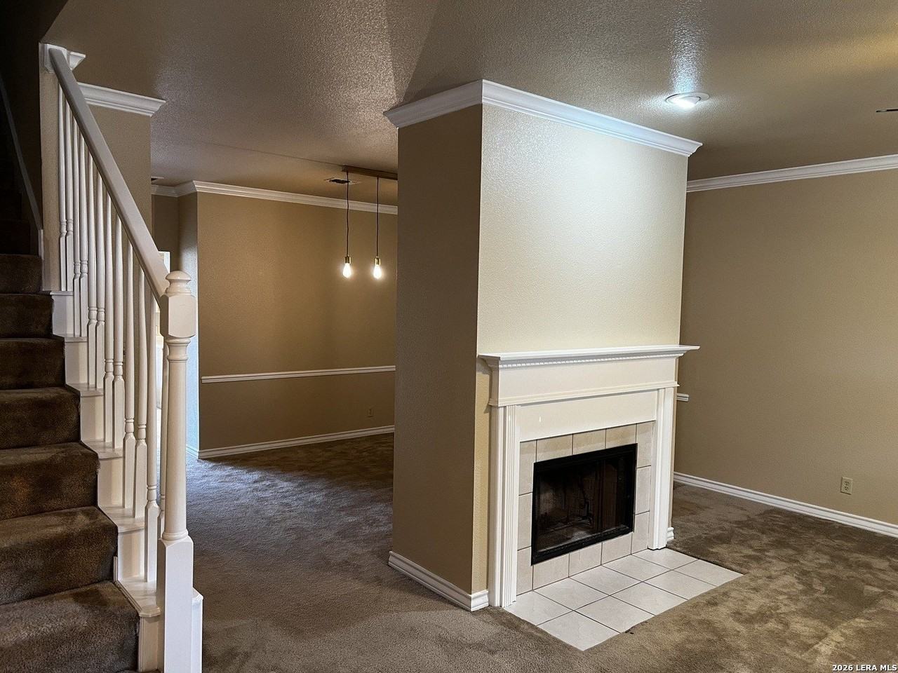 8729 Wickersham St - Photo 3 of 26