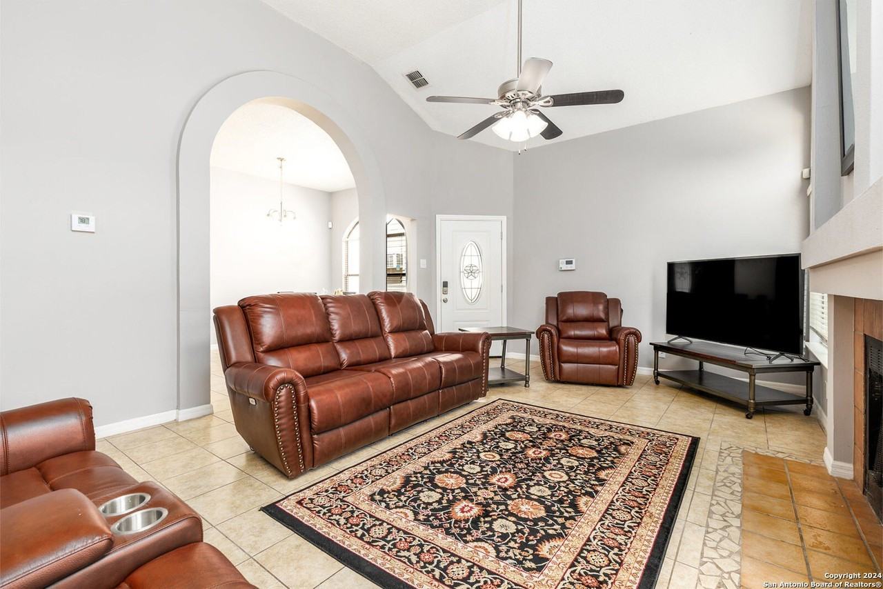 9330 Village Lance - Photo 4 of 15