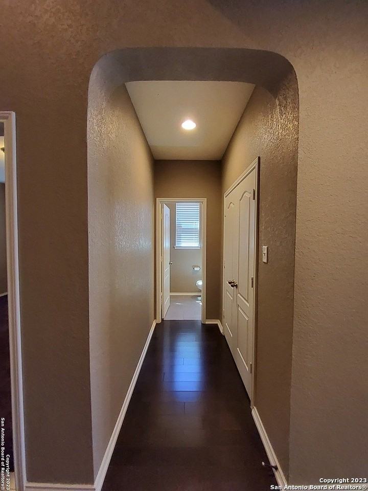 20223 Oak Panache - Photo 4 of 15