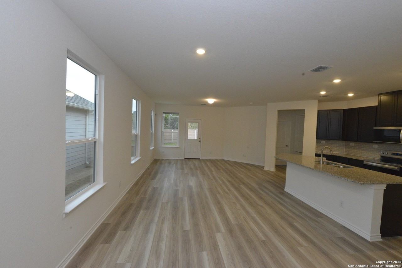 131 E Granite Shores Dr - Photo 6 of 25