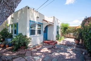 featured image of 2208 Dwight St